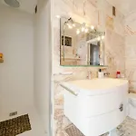 Place In Les Pins, Premium, Sea View, Sleeps 6 Apartamento *