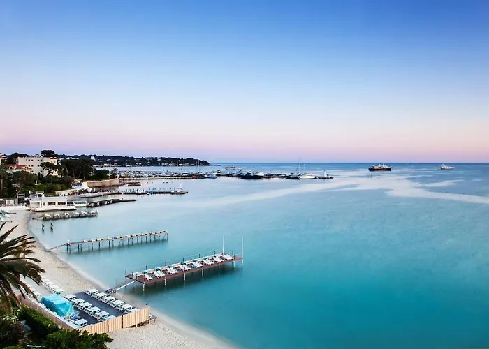 Apartment Les Pins, Premium, Sea View, Sleeps 6