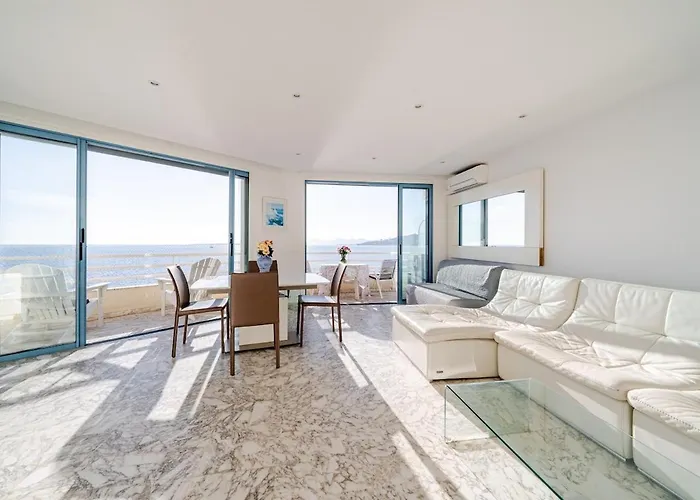 Les Pins, Premium, Sea View, Sleeps 6 Apartment Juan-les-Pins